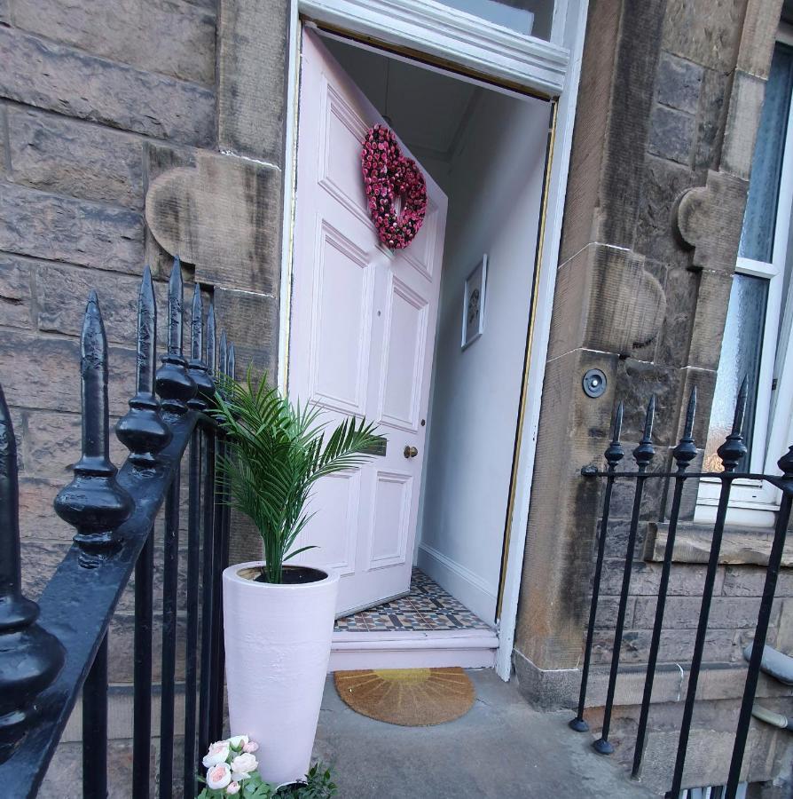 The Flat With The Pink Door Apartment Edinburgh Exterior photo